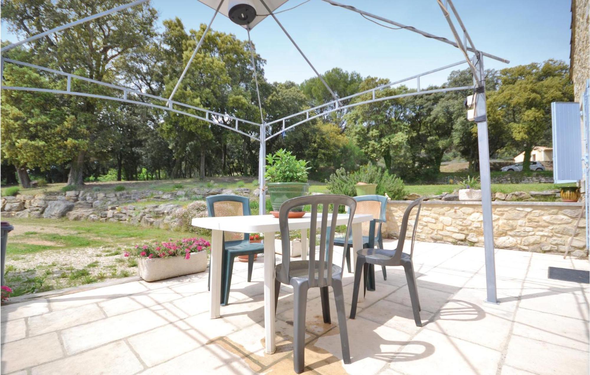 Awesome Home In Bollene With Wifi Zewnętrze zdjęcie